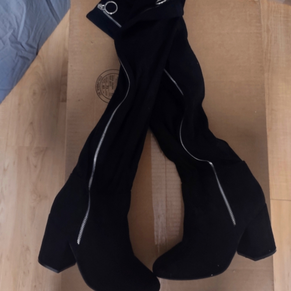 Thigh high back boots